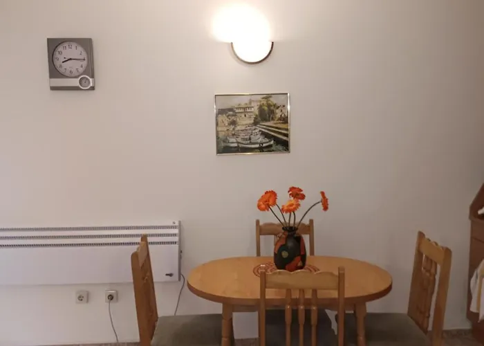 Rutland Bay Apartment Rawda