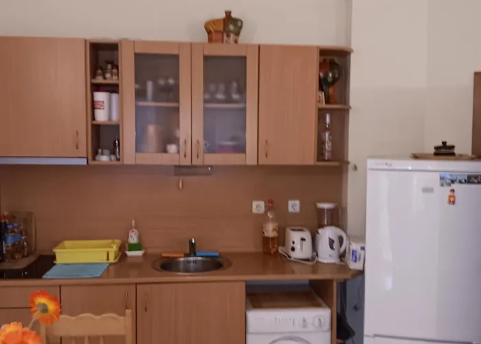 Rutland Bay Apartment